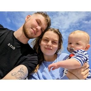 Meet your Posher, Lewis